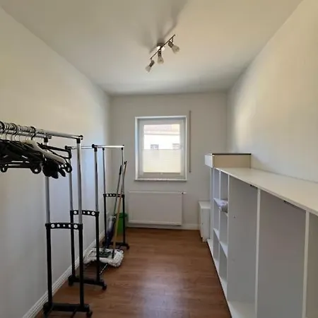 Tolle In Apartment
