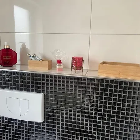 Tolle In Apartamento *